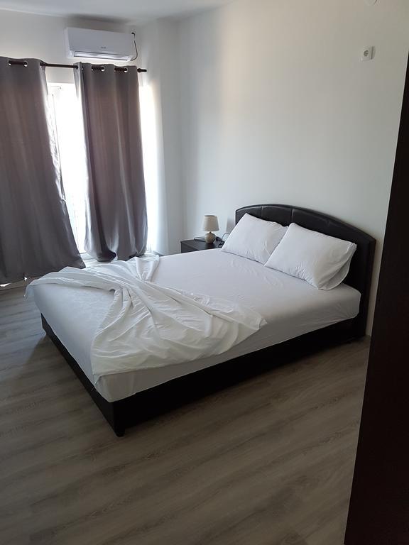 Avdiu Apartment Ulcinj Exteriör bild